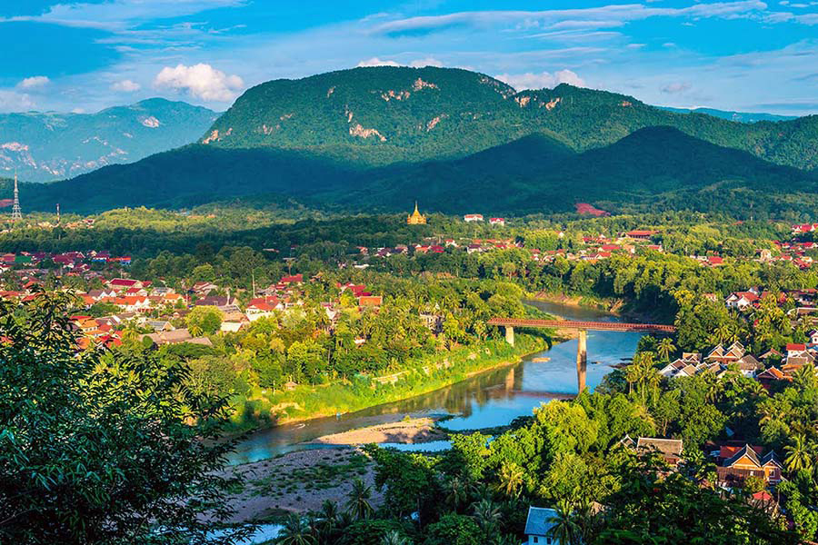 Climb Mount Phousi - Luang Phrabang 