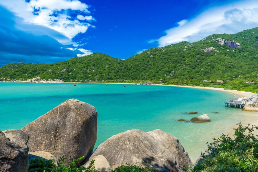 Best Time to Visit Ninh Van Fishing Village 