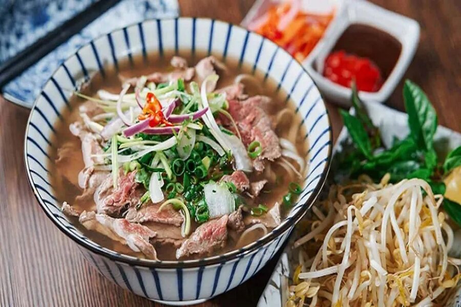 Nam Dinh rare beef pho is foodies-favorite