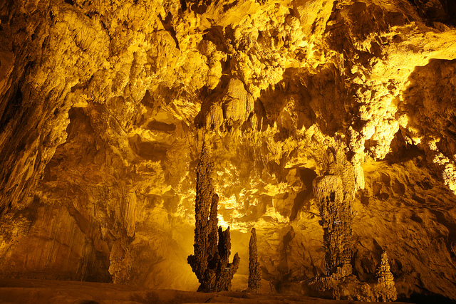 The Nguom Ngao Cave features an incredibly diverse and intricate system of stalactites.