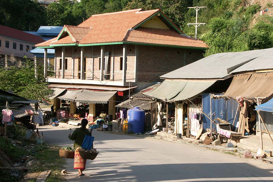 Pakbeng - Village Visit