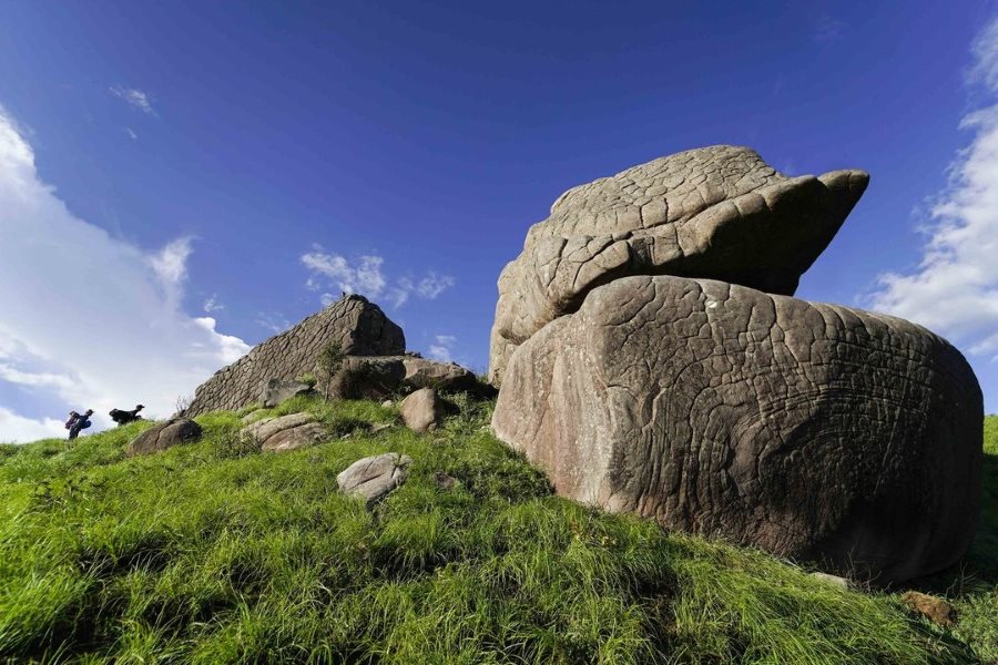 Phou Ya Kha is famous for its impressive limestone formations