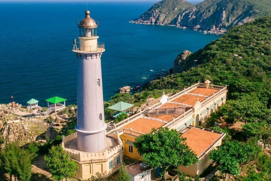 Mui Dien Lighthouse was built by the French (Source: Phu Yen)