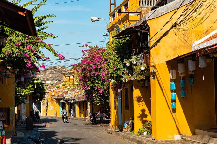 Quang Nam experiences beautiful weather in every season, each offering its own unique allure