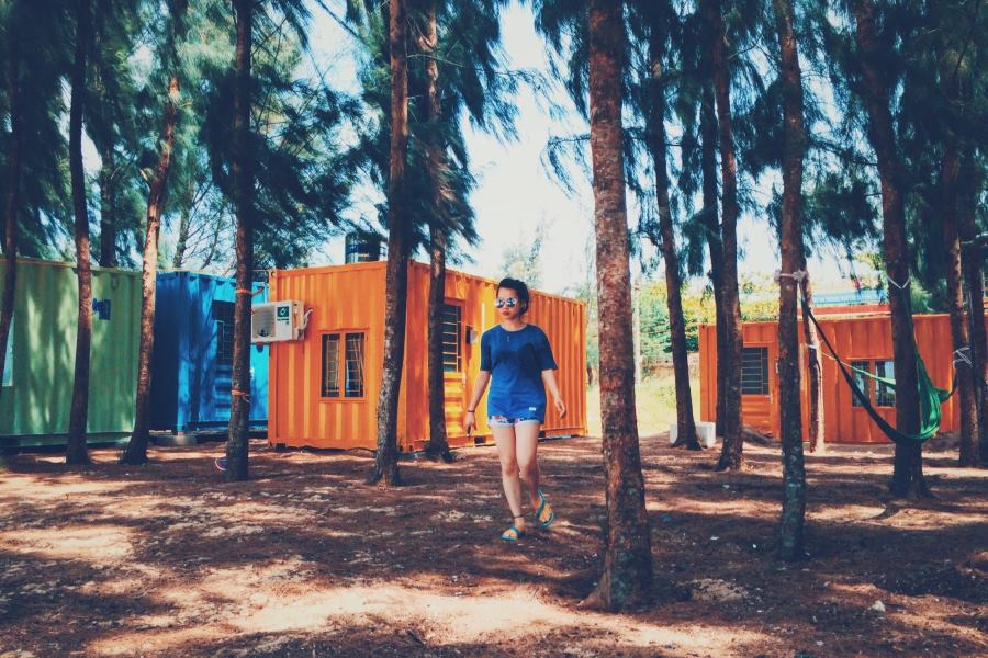 The colorful container houses on Cai Chien Island (Source: Tourpro)