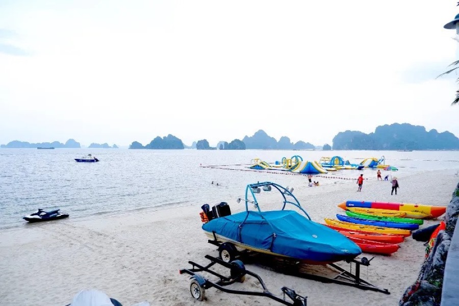 Luong Ngoc Beach 