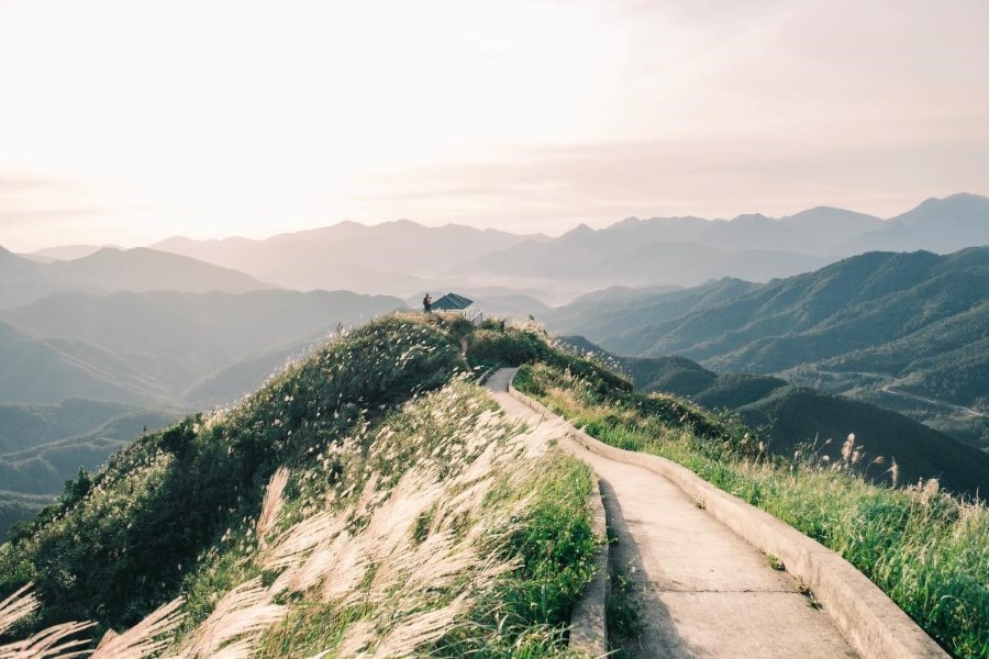 The Cao Ly Mountain area is about 18 km from Binh Lieu town, Quang Ninh (Source: Trips)