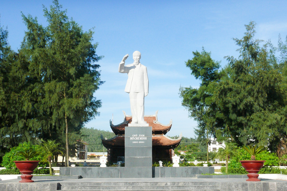 President Ho Chi Minh monument