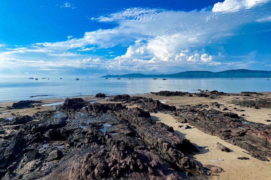 Black Stone Beach is an attractive destination in Tra Co Beach