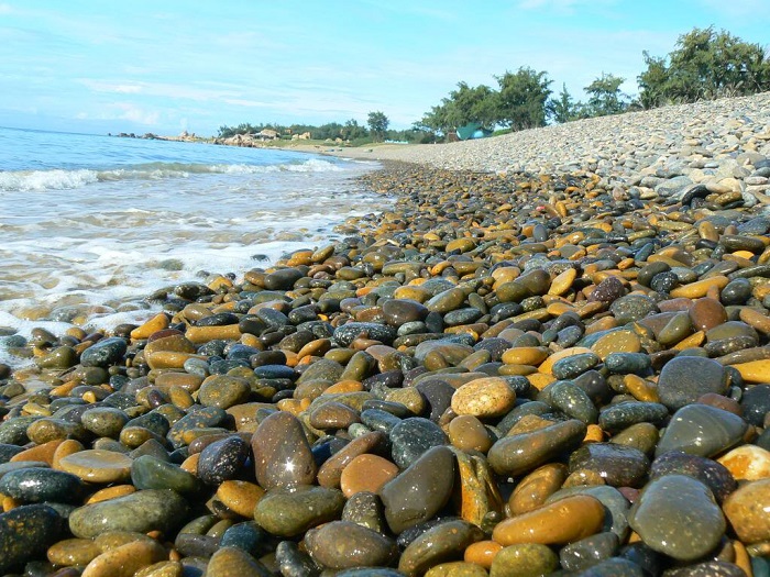 Unique round stone beach