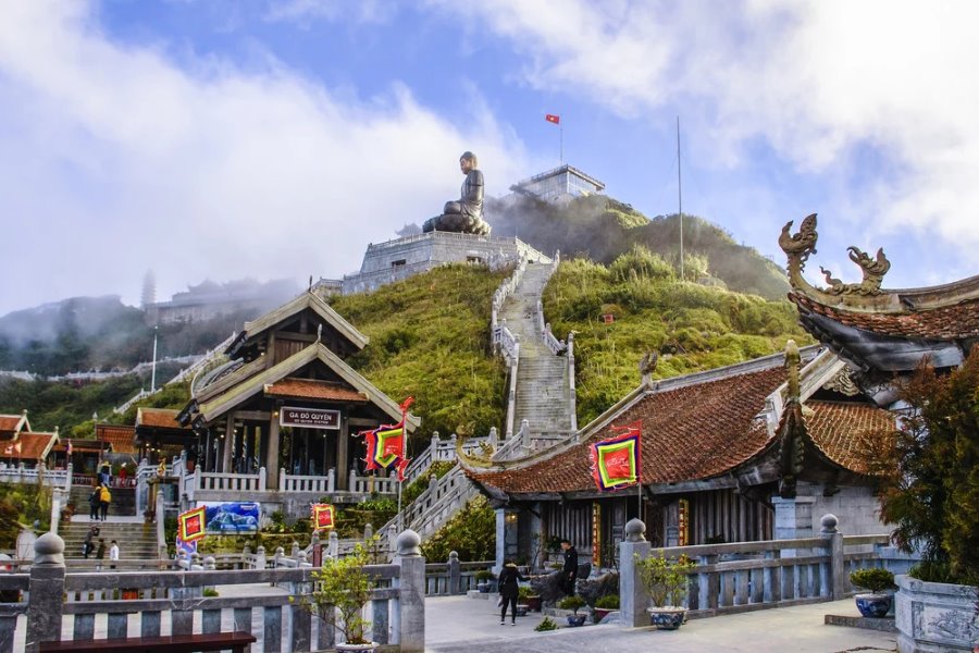 Sun World Fansipan Legend on the Fansipan Peak