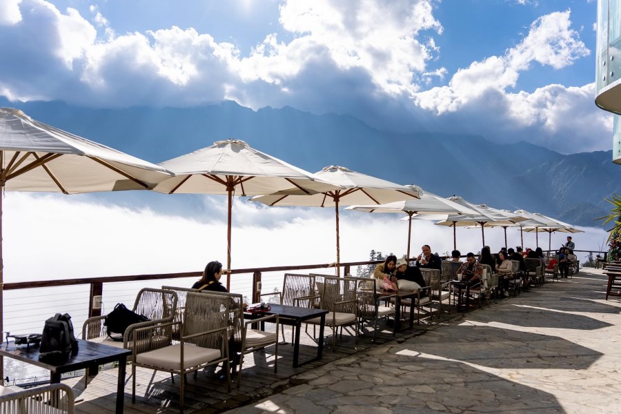 Treat yourself to a cup of coffee with an unbeatable view of the clouds 