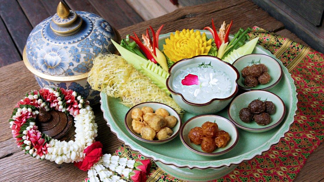 What to eat in Phra Nakhon Khiri Historical Park