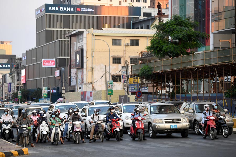 How To Get To Wat Banan