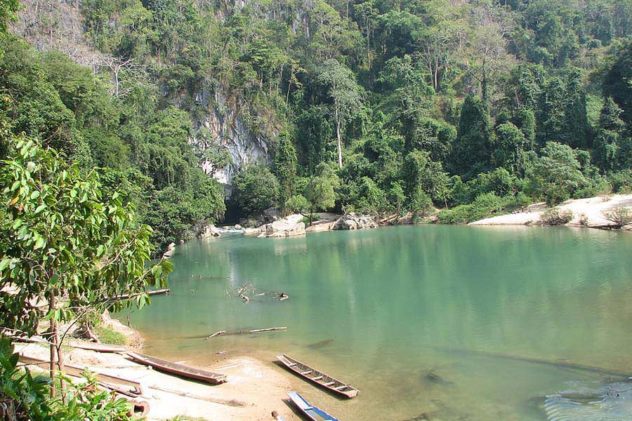 Best time to travel Kong Lor