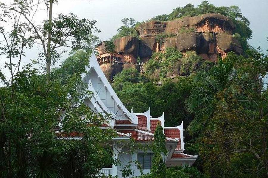 Bueng Kan - Wat Jetiyakhiri