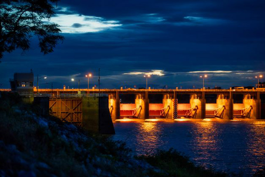 Chainat Chao Phraya Dam