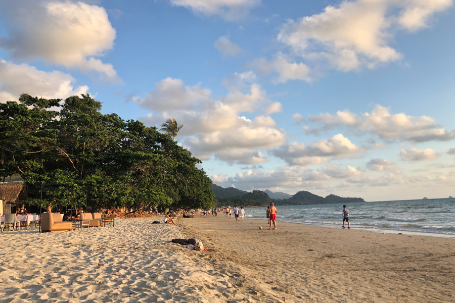 White Sand Beach, known as Hat Sai Khao in Thai, is one of the most popular and developed beaches on Koh Chang, an island in the Gulf of Thailand