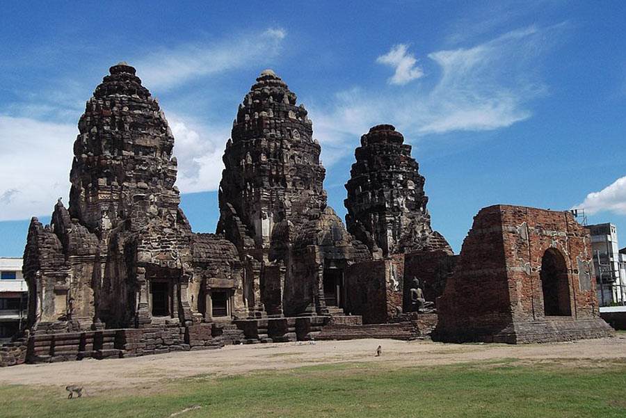 Lopburi - Phra Prang Sam Yot