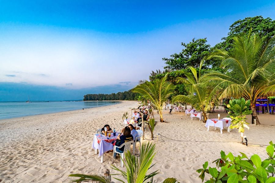 The resort is located on the beautiful Nai Yang Beachfront 