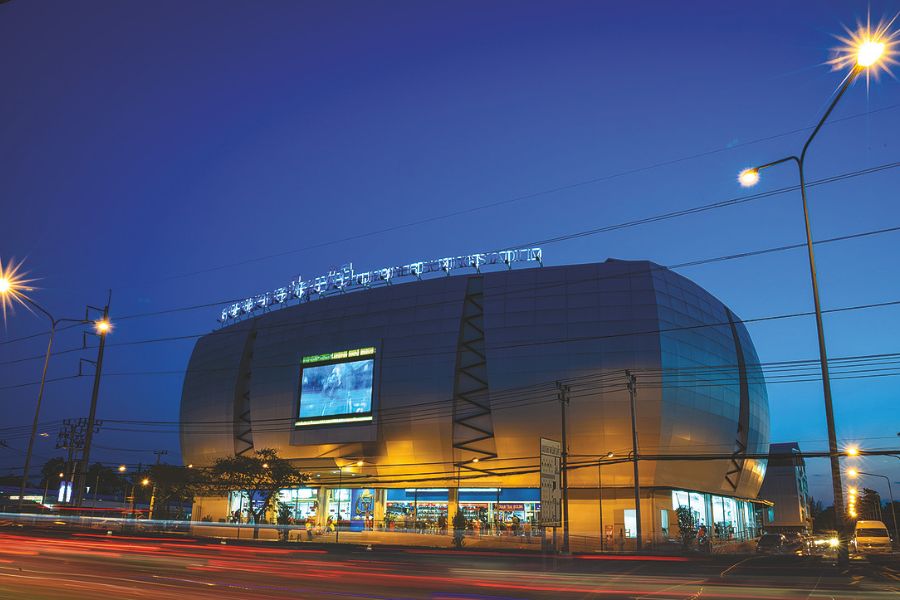 Lumpinee Boxing Stadium box shape 