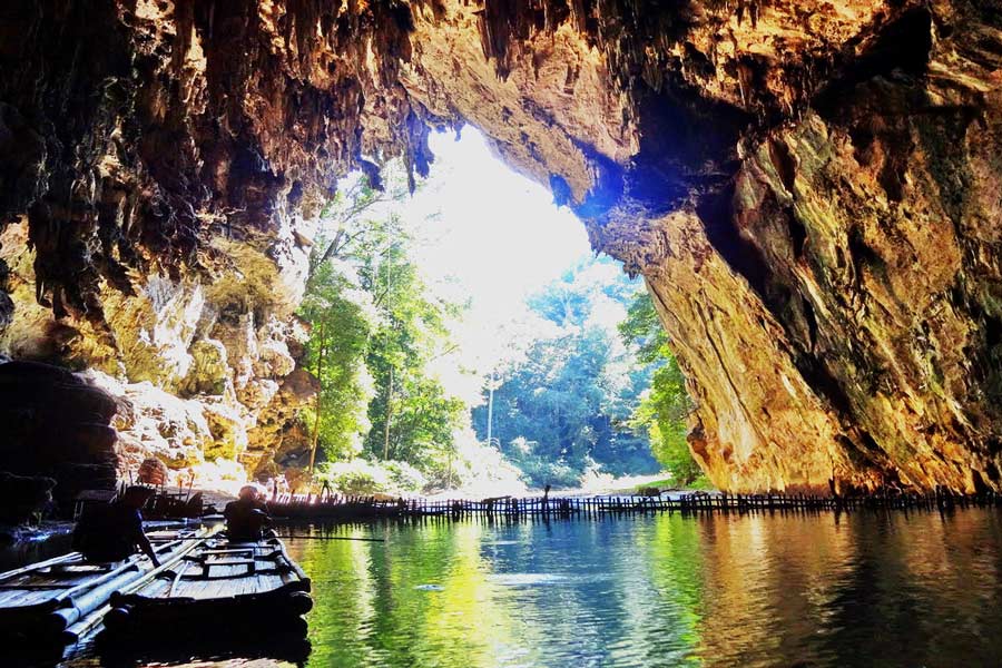 Visitors to Tham Lod Cave have the opportunity to take scenic boat tours along the underground river