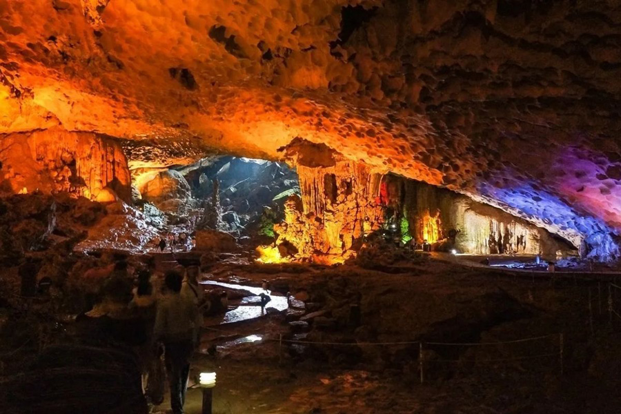 Discover Van Trinh limestone caves