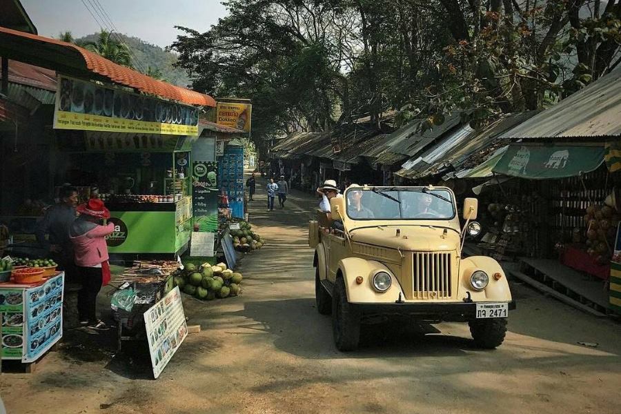 Transportation options when to travel of Vieng Xai