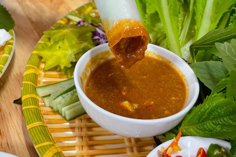 Vietnamese dipping sauce