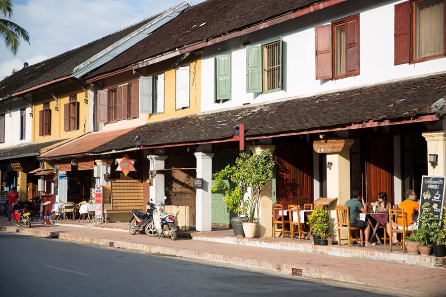 The streets in Luang Prabang – a city with the typical weather of northern Laos