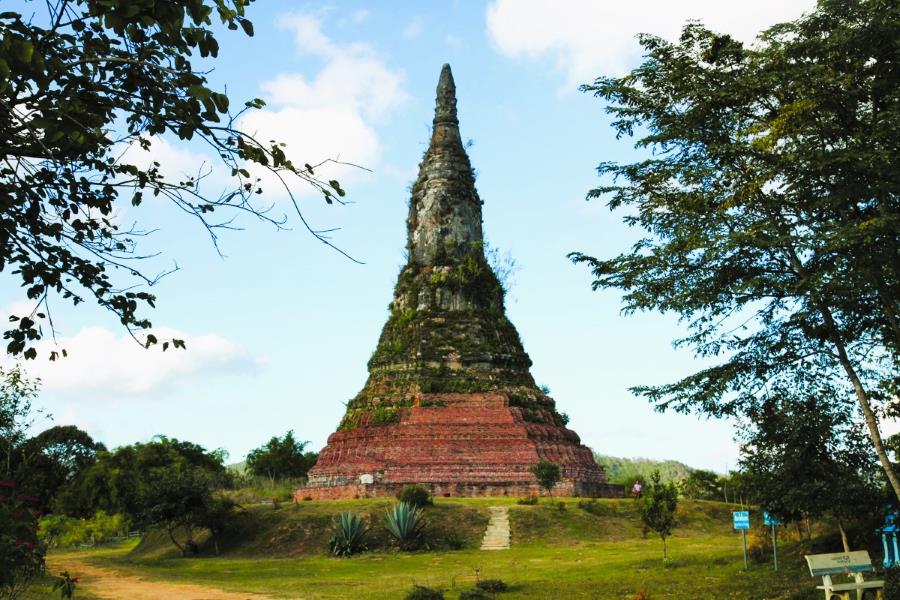 This province is located on the Tran Ninh Plateau