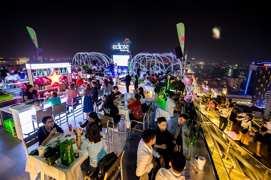 To catch the best sights of Cambodia during New Year’s Eve 2026, head to sky bars&nbsp;