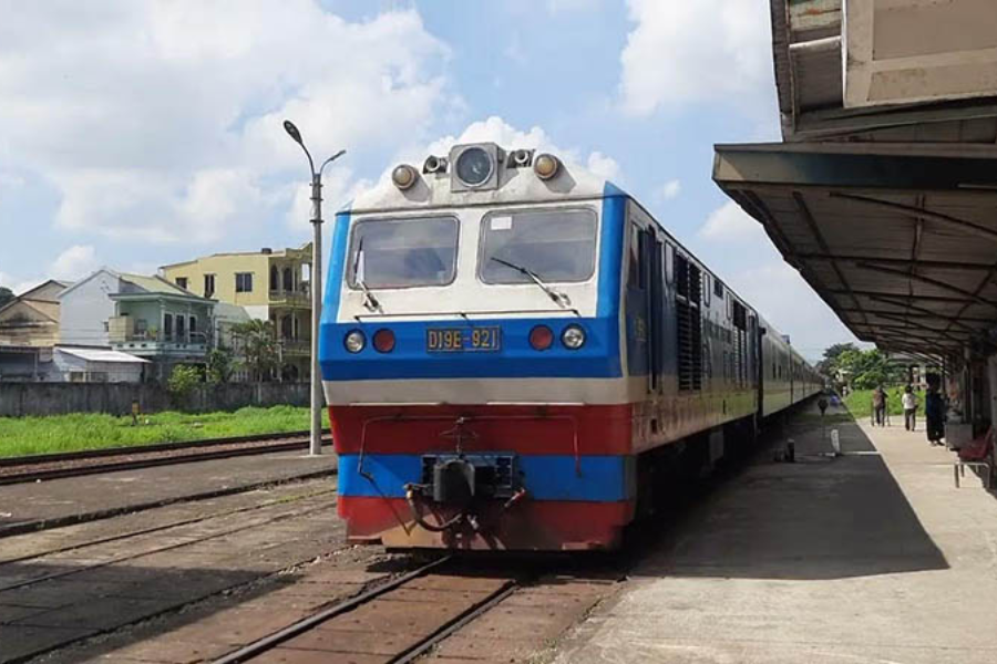 Board a train heading south to Ninh Binh