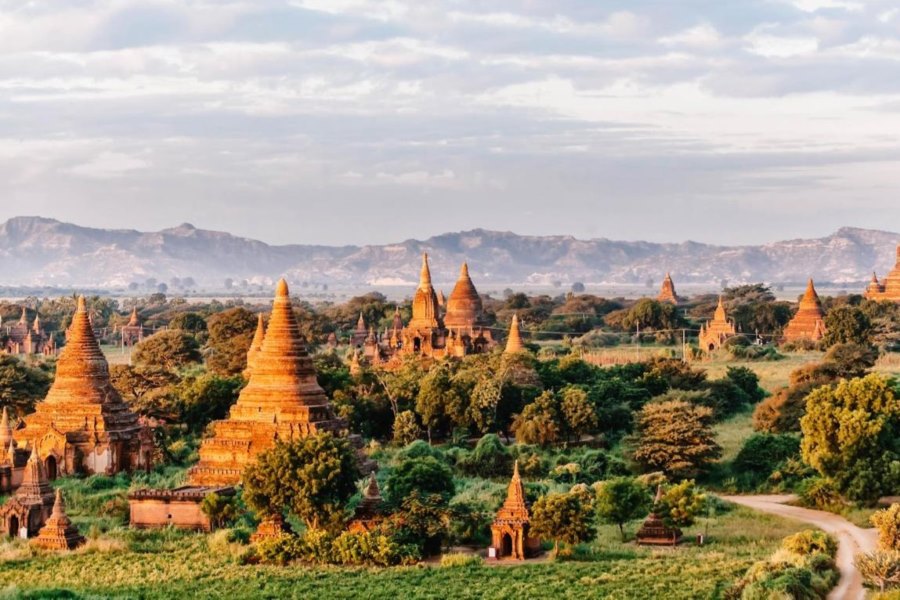  Bagan is warm year-round