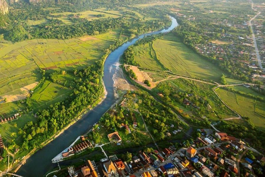 Discover the most attractive places on the 7-day tour in Laos