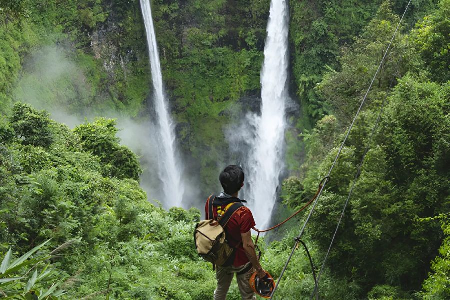 trekking in bolaven plateau