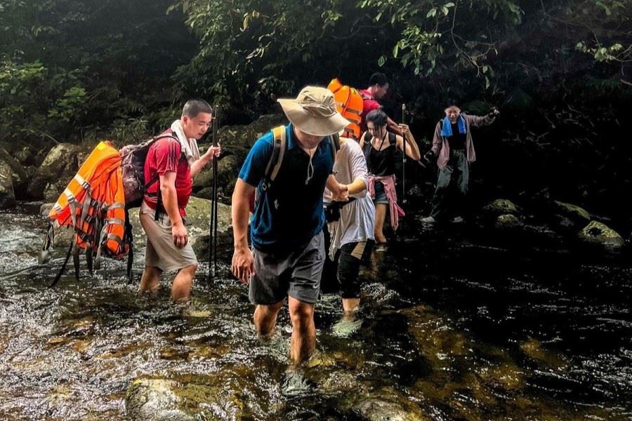 Cua Tu Stream is a ‘newborn star’ in must-go list recently