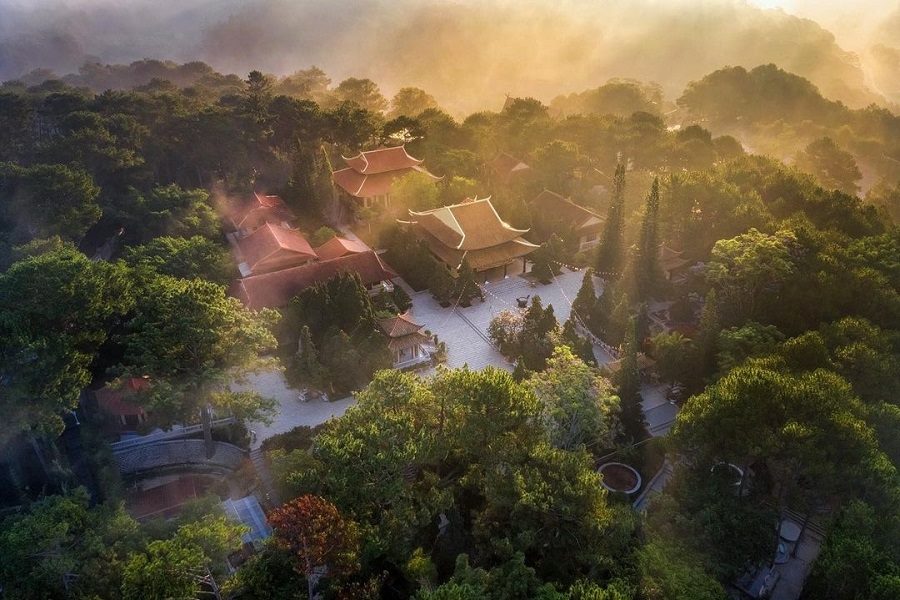 Tourists can visit Truc Lam Zen Monastery by cable car