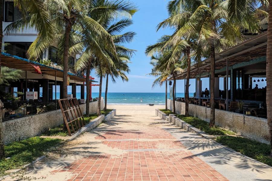da nang my khe beach