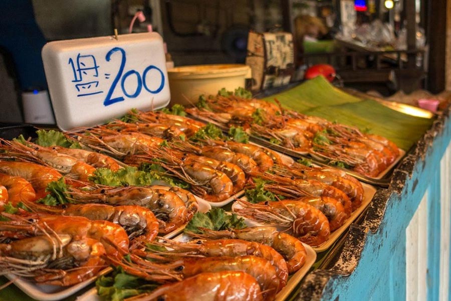 What to eat in Pattaya Floating Market