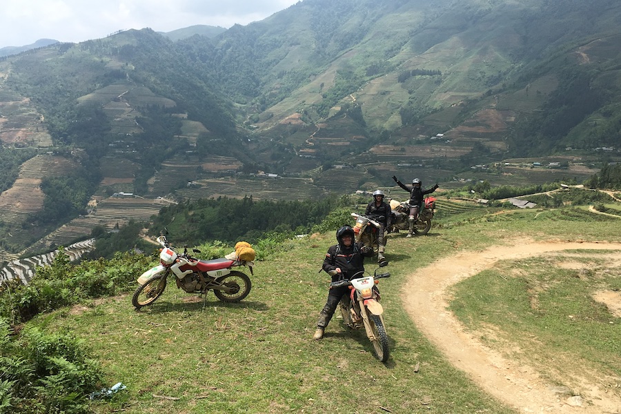 Take a motorbike loop tour with easy rider or drive by yourself - Photo: froniertravelvietnam