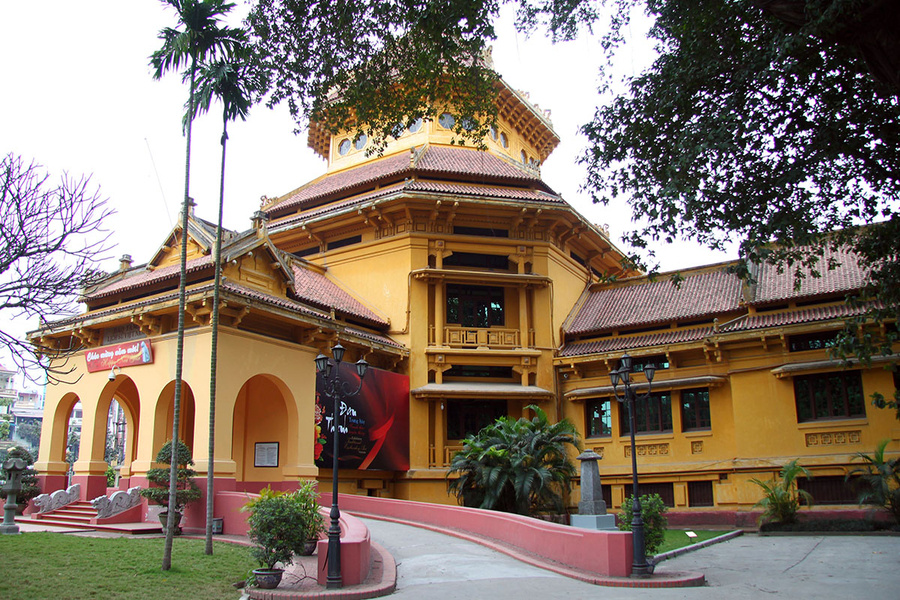 Vietnam National Museum of History is a place that preserves treasures of Vietnam. Source: MIA