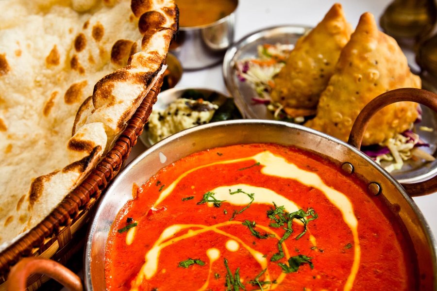 halal food options in bangkok