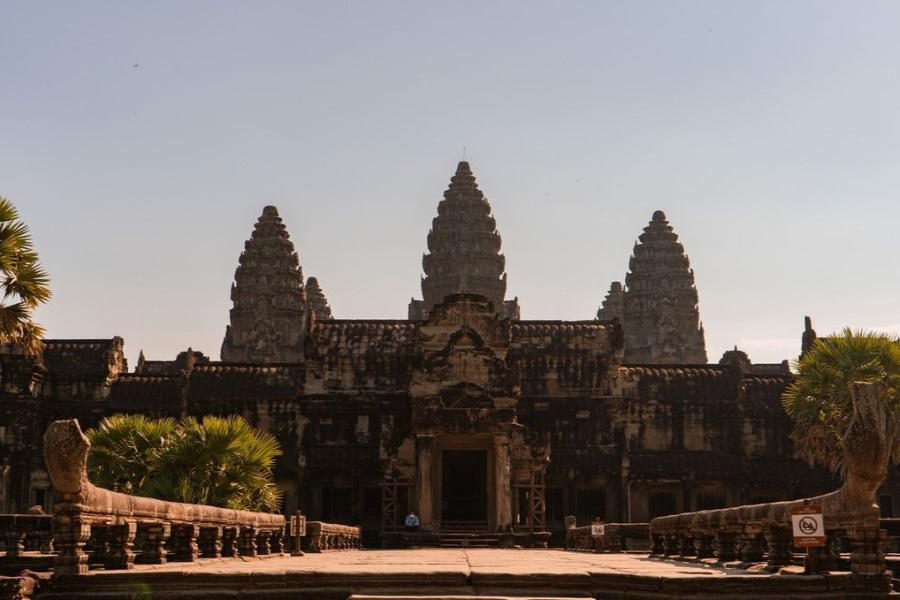 Experience the pinnacle of romance with the best honeymoon tour in Cambodia