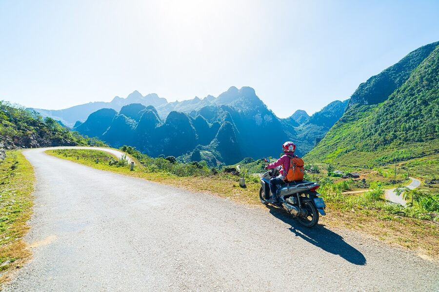 Visitors from Hanoi are likely to travel to Mai Chau by personal vehicles. Photo: Bamboo Airways