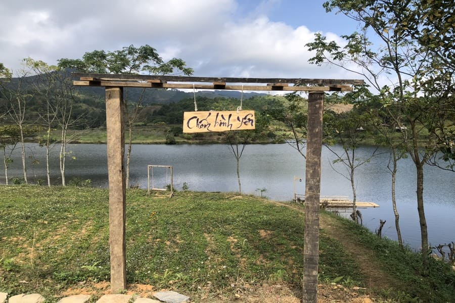 Awareness of protecting the landscape helps Ban Chang Lake forever be peaceful
