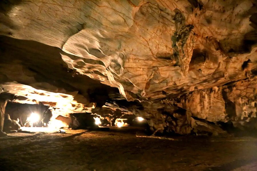 Nang Tien Cave Overview
