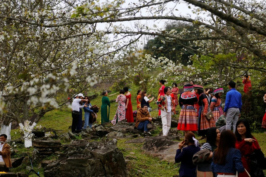 Spring festival in Na Hang