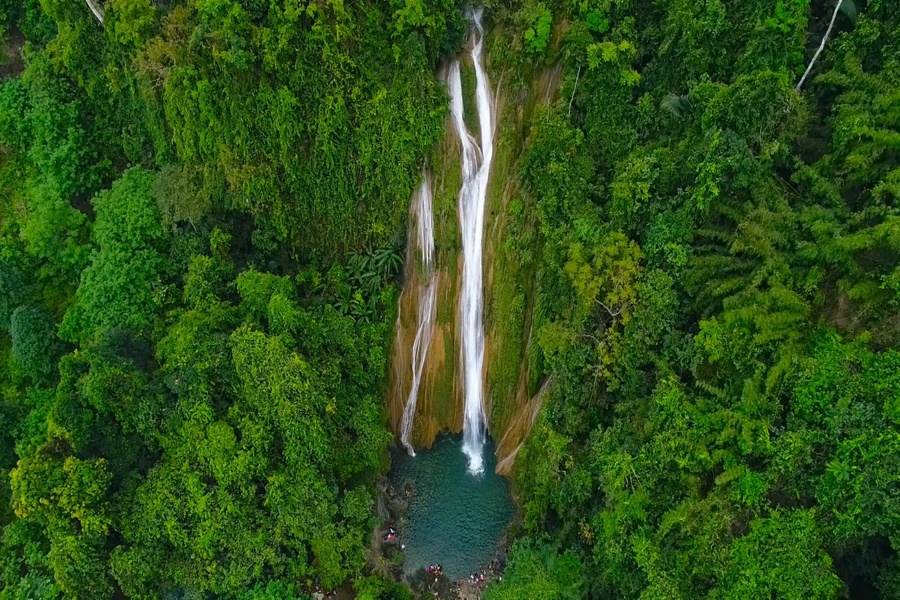 Khuoi Nhi Waterfall looked from above