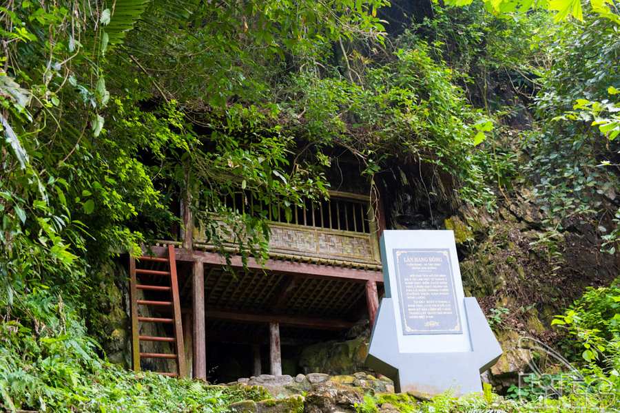 The shack was built next to Bong Cave